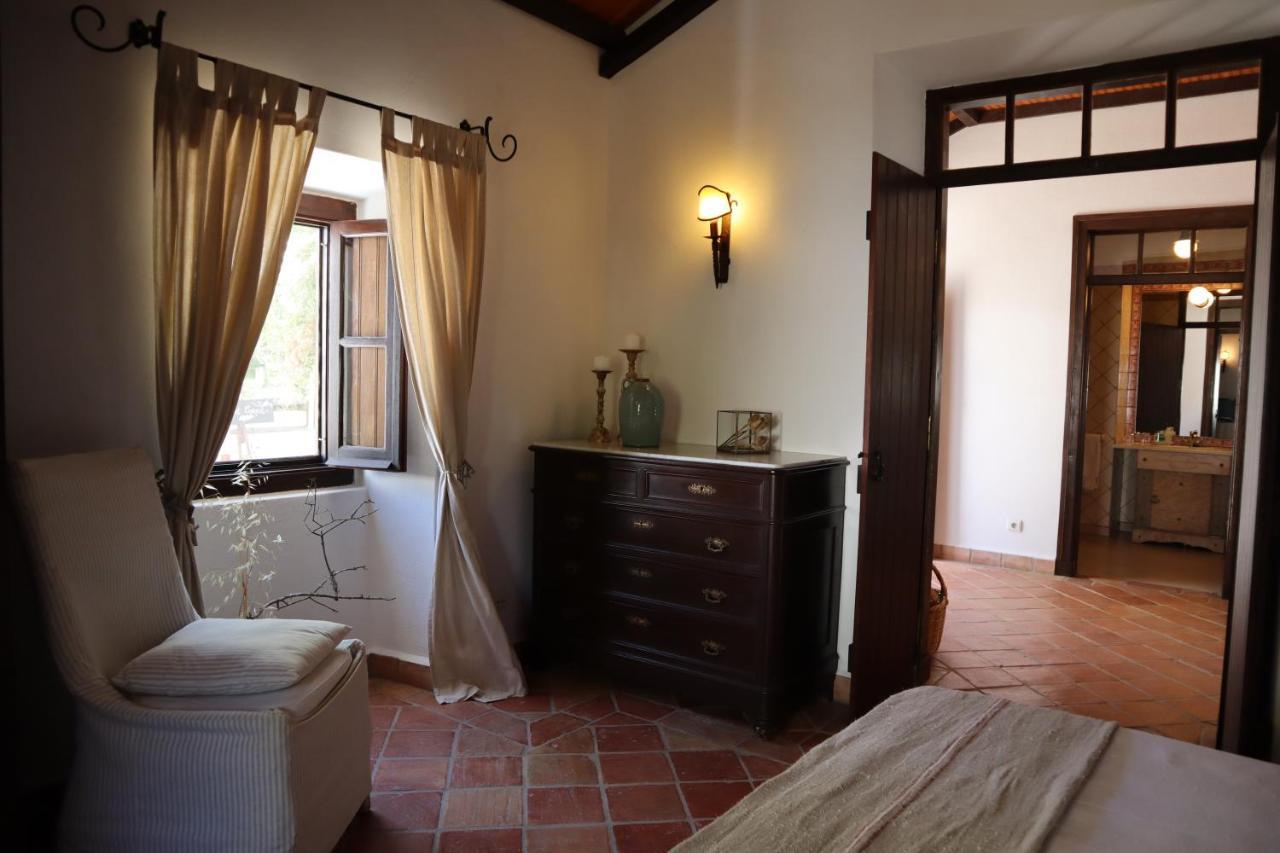 Bed and Breakfast Os Agostos Esterno foto