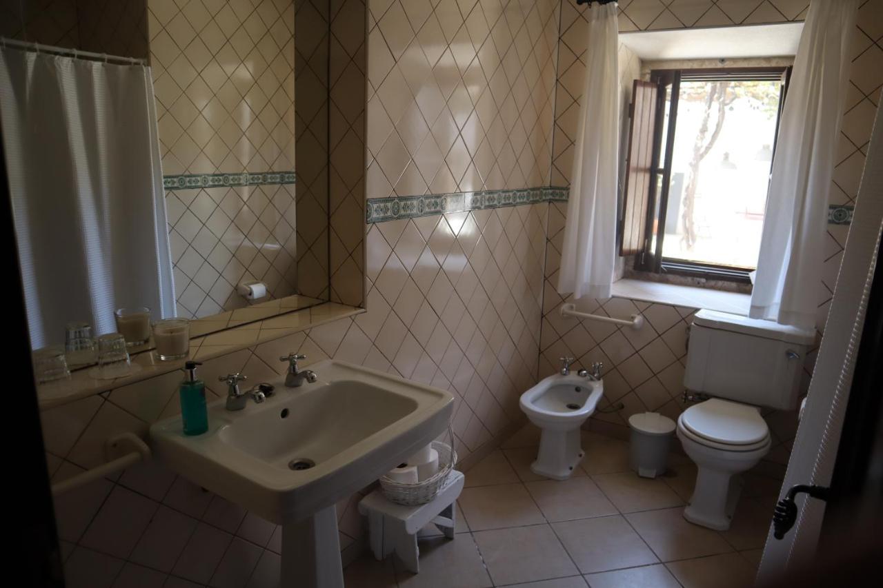 Bed and Breakfast Os Agostos Esterno foto